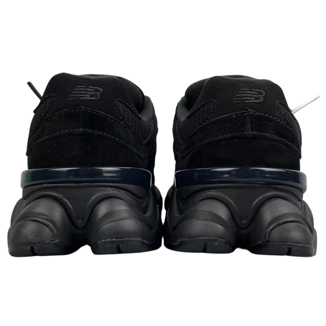 NEW 9060 Total Black
