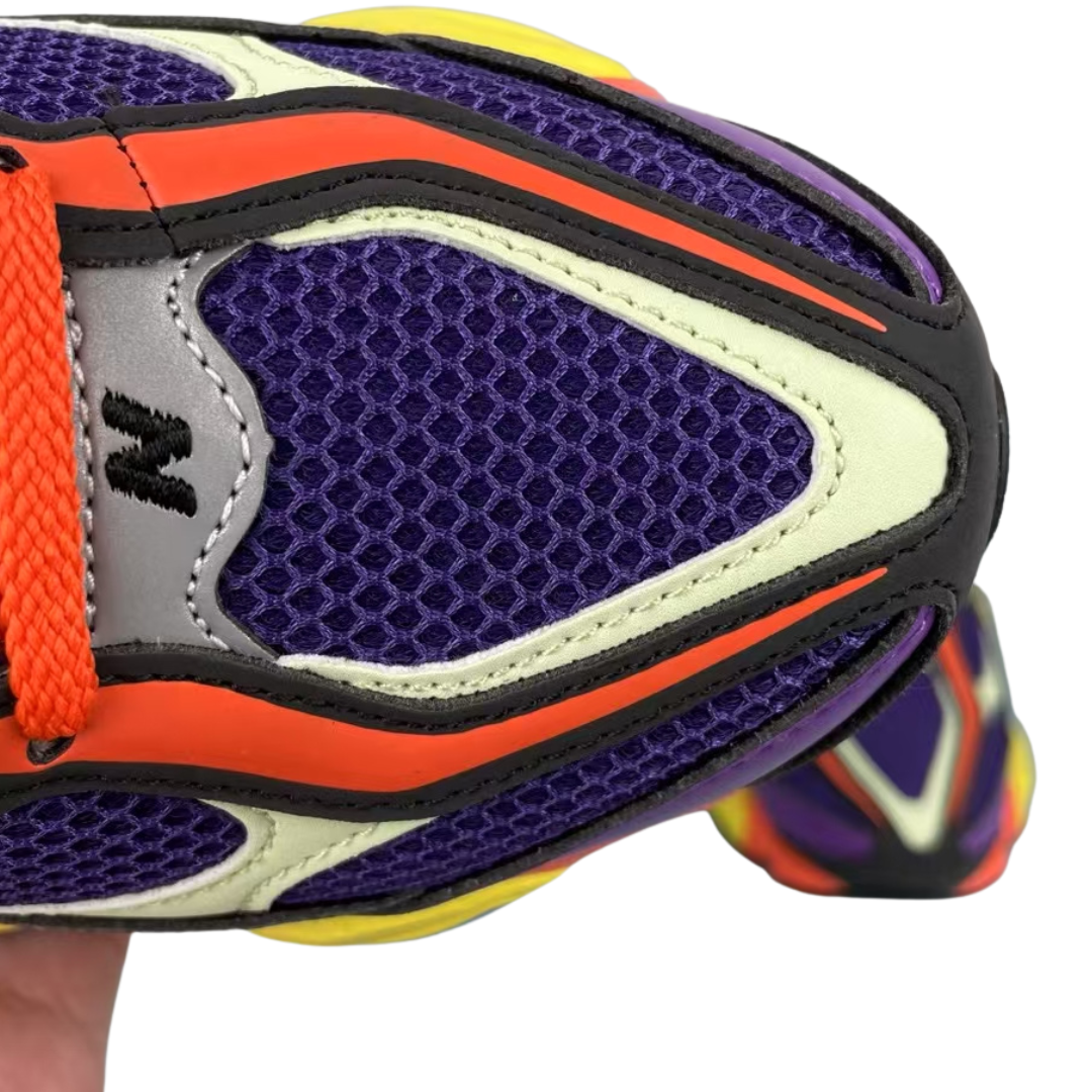NEW 9060 Limited
